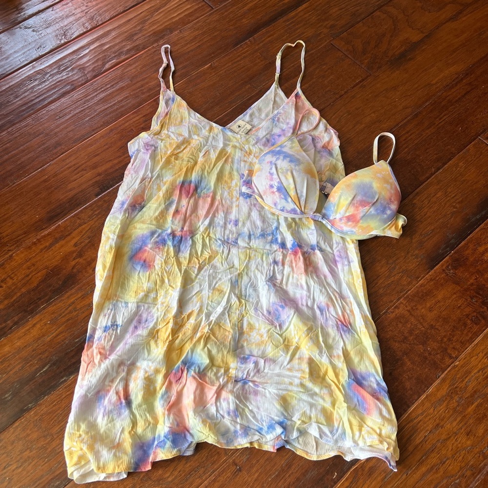 Body Glove Bikini Top and matching Cover Up Dress